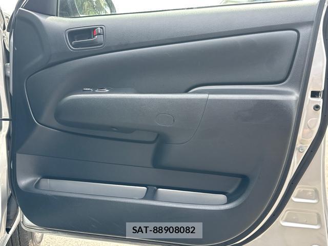 Toyota PROBOX 2021-04 8372580-18