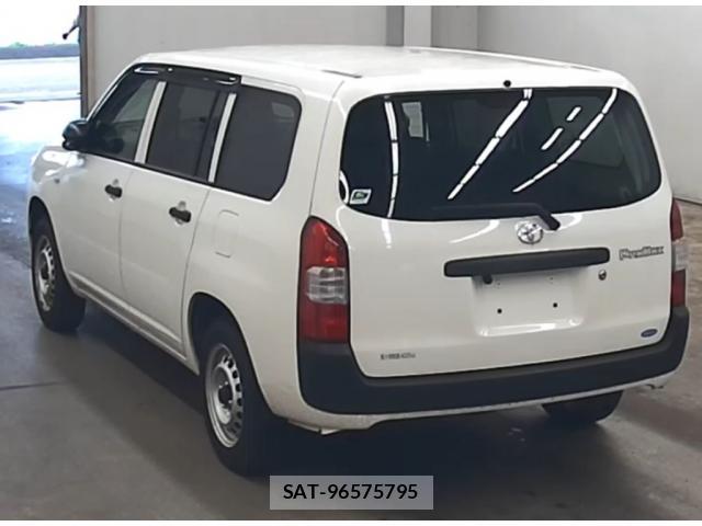 Toyota PROBOX 2022-05 8372902-1
