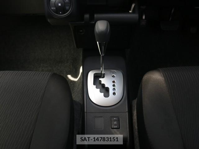 Toyota PROBOX 2025-12 8373168-15
