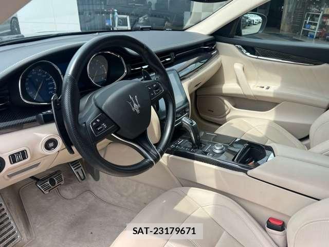 Maserati QUATTROPORTE 2020-12 8373393-1