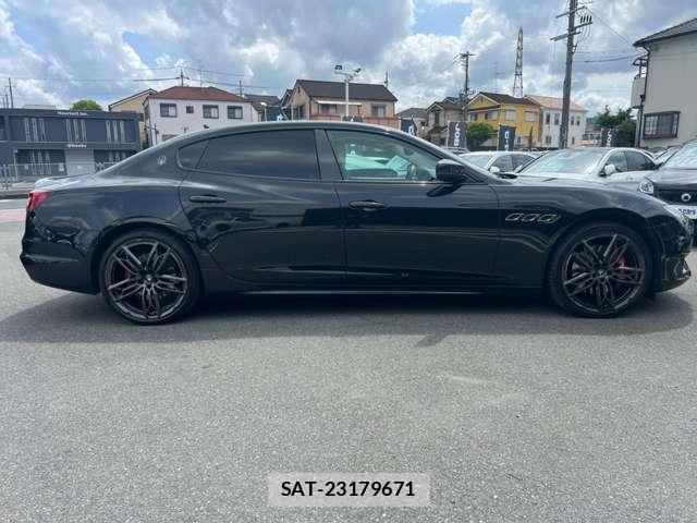 Maserati QUATTROPORTE 2020-12 8373393-6