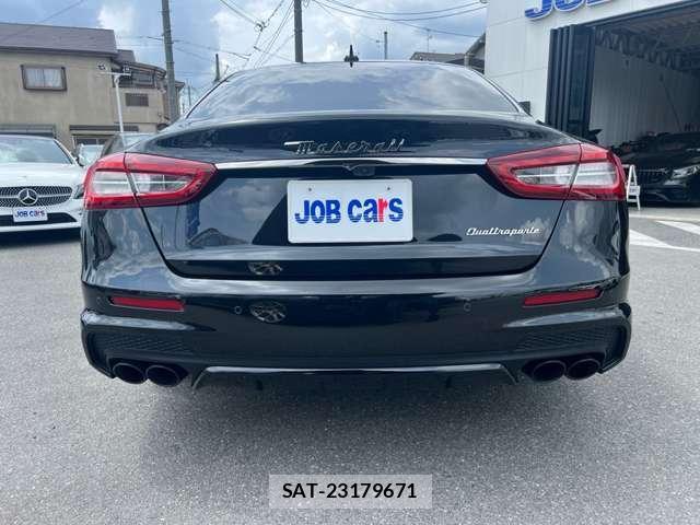 Maserati QUATTROPORTE 2020-12 8373393-8