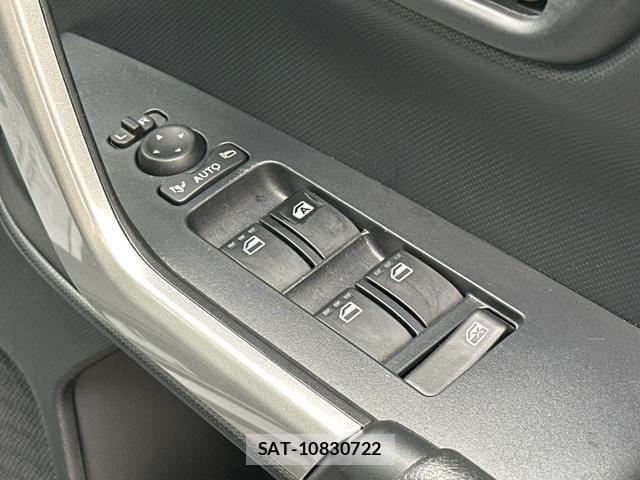 Toyota RAIZE 2023-06 8372570-18