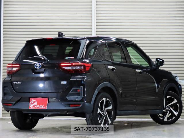 Toyota RAIZE 2021-11 8373579-1