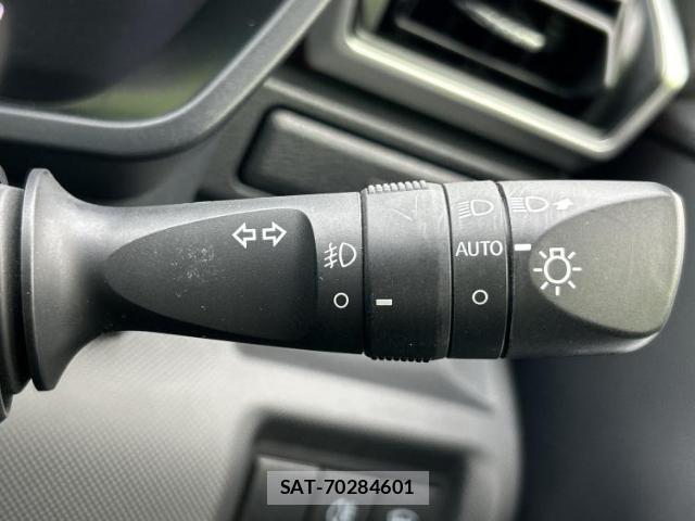 Toyota RAIZE 2020-05 8374151-15