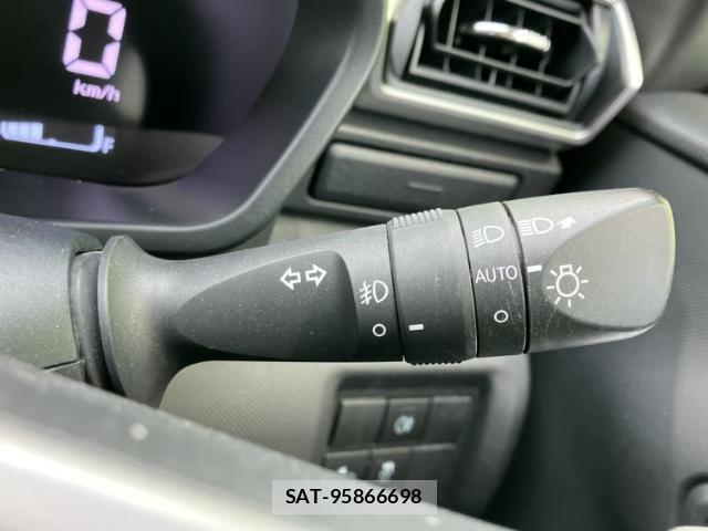 Toyota RAIZE 2020-01 8374320-13