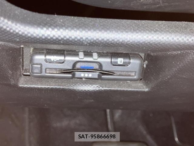 Toyota RAIZE 2020-01 8374320-16