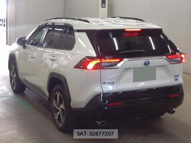 Toyota RAV4 PHV 2022-01 8373078-1