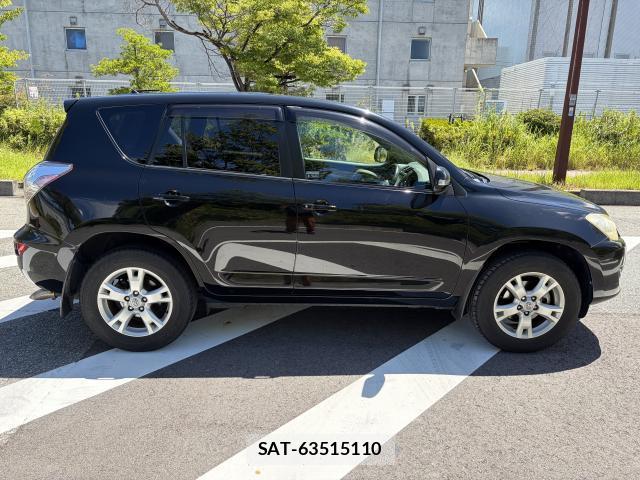 Toyota RAV4 2009-02 8372541-3