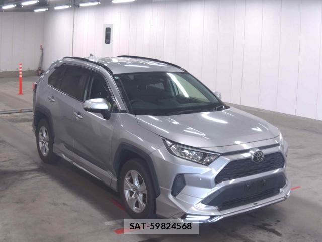Toyota RAV4 2019-07 8372877-0