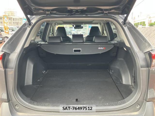 Toyota RAV4 2023-11 8373040-7