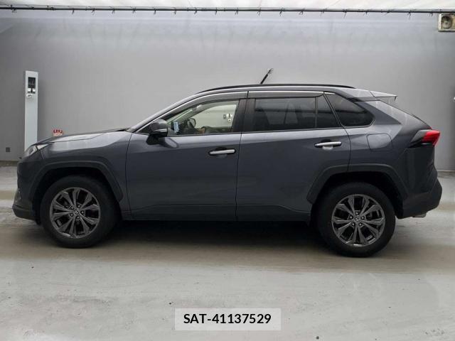 Toyota RAV4 2023-01 8373089-14