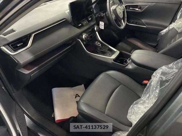 Toyota RAV4 2023-01 8373089-4