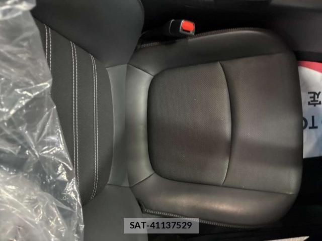 Toyota RAV4 2023-01 8373089-6