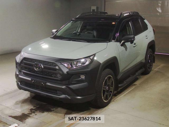 Toyota RAV4 2025-10 8373104-0