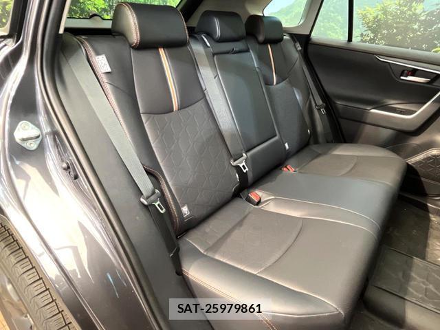 Toyota RAV4 2025-06 8373128-8