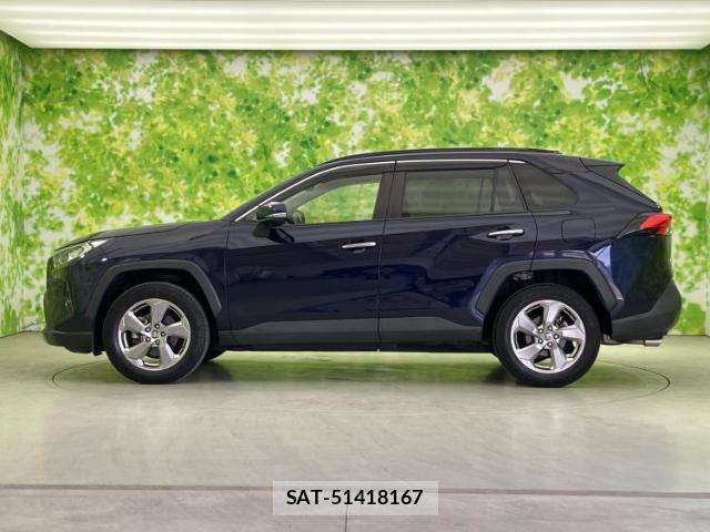 Toyota RAV4 2020-11 8373401-1