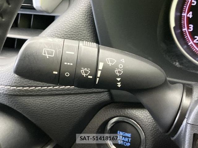 Toyota RAV4 2020-11 8373401-15