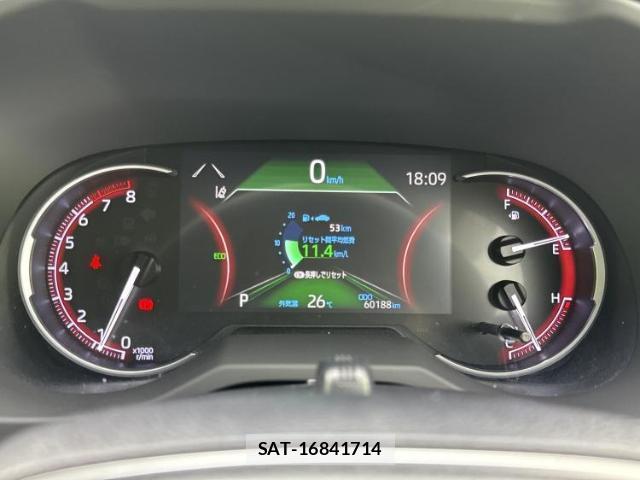 Toyota RAV4 2019-06 8373415-12