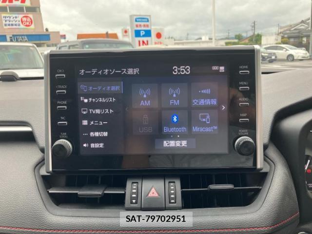 Toyota RAV4 2021-08 8373750-12