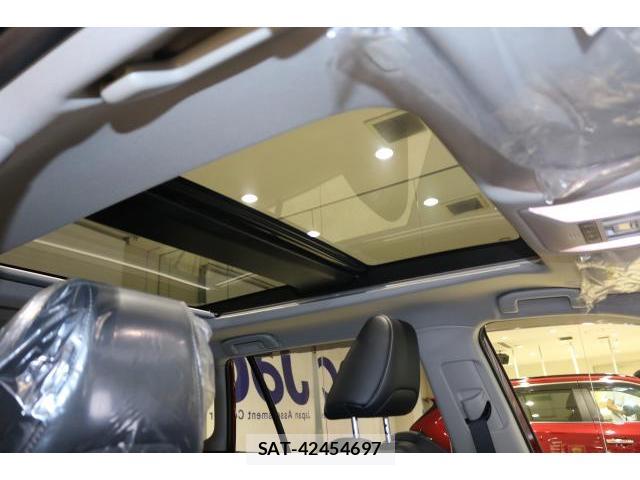 Toyota RAV4 2023-02 8373823-16