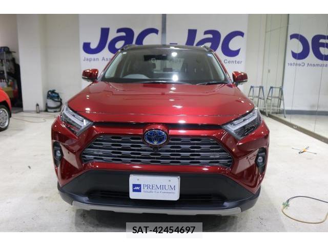 Toyota RAV4 2023-02 8373823-9