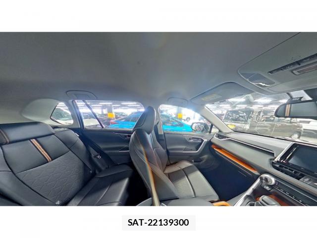 Toyota RAV4 2019-07 8373848-4
