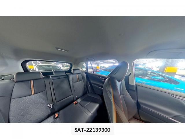 Toyota RAV4 2019-07 8373848-6
