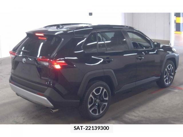 Toyota RAV4 2019-07 8373848-8