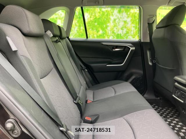 Toyota RAV4 2020-06 8374258-4