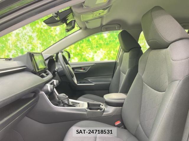 Toyota RAV4 2020-06 8374258-5