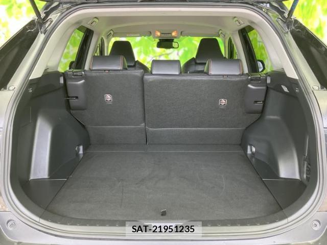 Toyota RAV4 2019-06 8374325-7