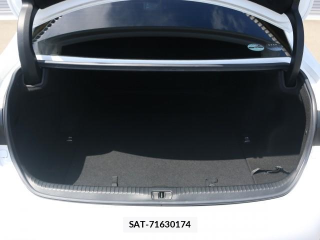 Lexus RC 2018-10 8373173-18