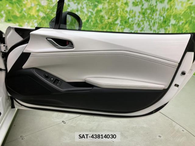 Mazda ROADSTER 2023-07 8373036-6