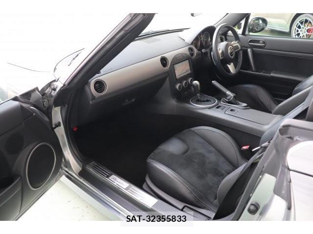 Mazda ROADSTER 2010-02 8373599-15