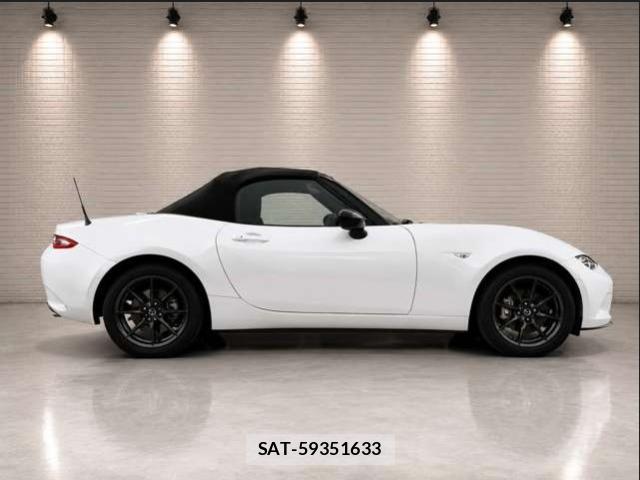 Mazda ROADSTER 2016-05 8373717-1