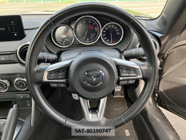 Mazda ROADSTER 2024-02 8374104-11