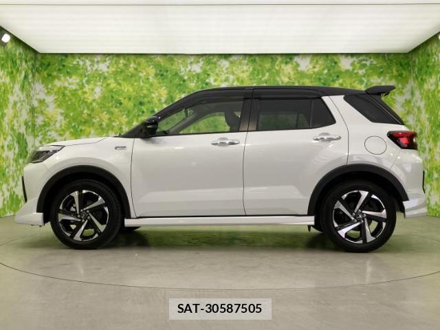 Daihatsu ROCKY 2025-01 8372500-1