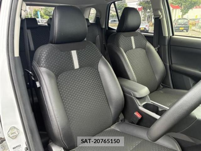 Daihatsu ROCKY 2024-01 8374221-4