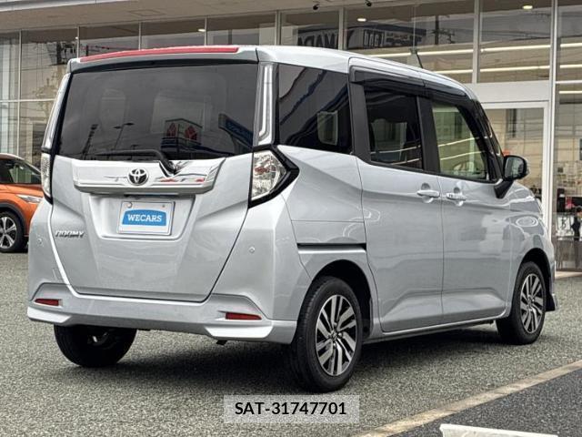 Toyota ROOMY 2023-08 8372561-2