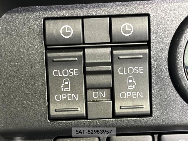 Toyota ROOMY 2025-05 8372679-2