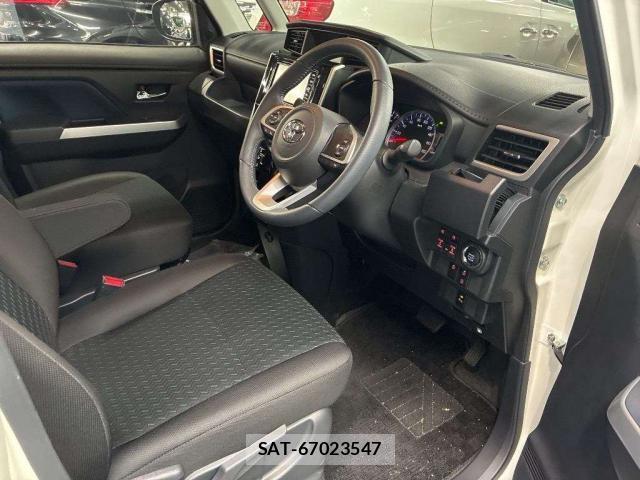 Toyota ROOMY 2021-07 8372829-14
