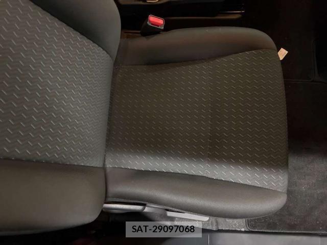 Toyota ROOMY 2025-08 8372830-13