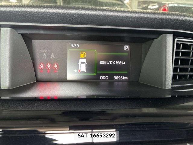 Toyota ROOMY 2023-05 8372831-10