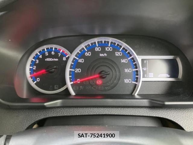 Toyota ROOMY 2021-04 8373363-13