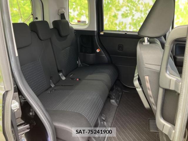 Toyota ROOMY 2021-04 8373363-4