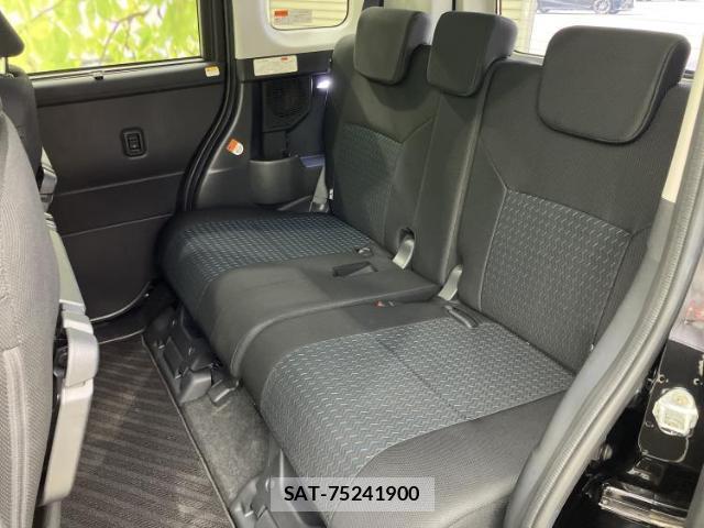 Toyota ROOMY 2021-04 8373363-6