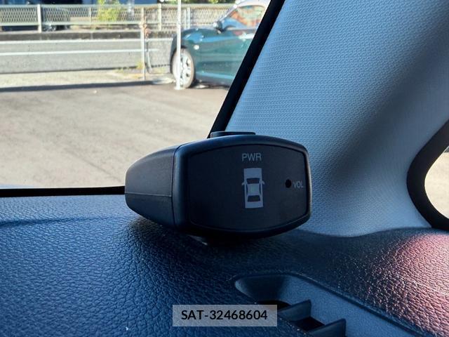 Toyota ROOMY 2017-03 8373702-14