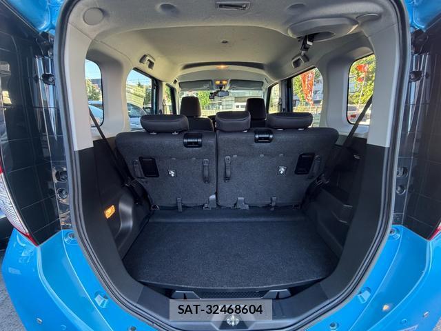 Toyota ROOMY 2017-03 8373702-8