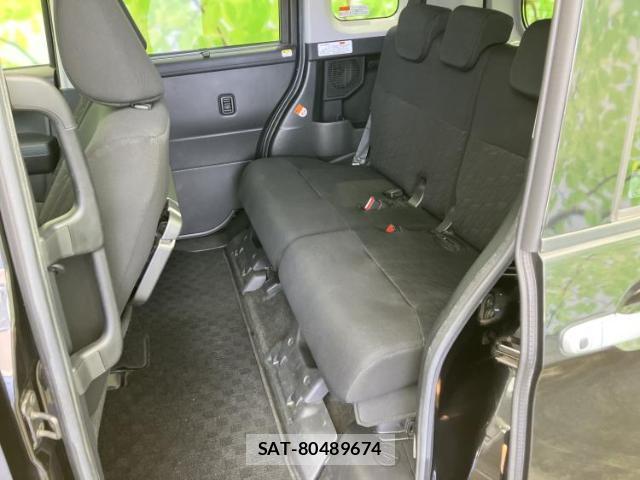 Toyota ROOMY 2020-03 8374180-6